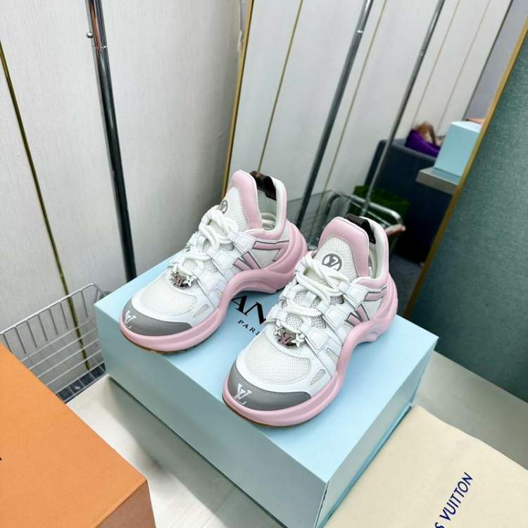 Picture of Louis Vuitton Shoes _SKULVsz35-41517725.5cmmnf0310